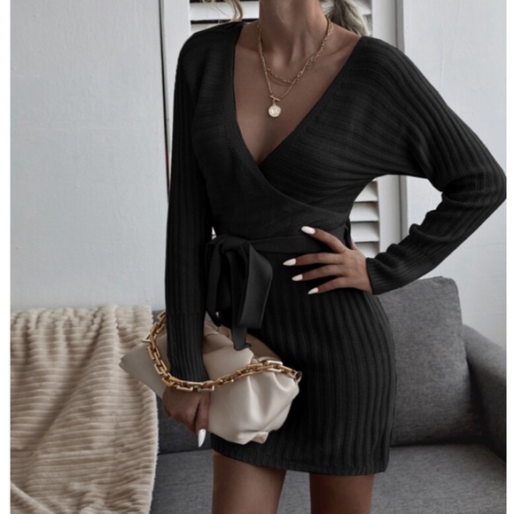 SOLD OUT - Picture 3 of 6